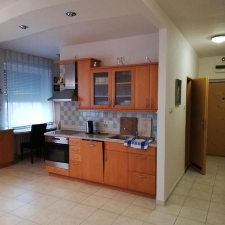 Plne Vybaveny Apartman Polni 1299 Apartment Kojetín Екстериор снимка